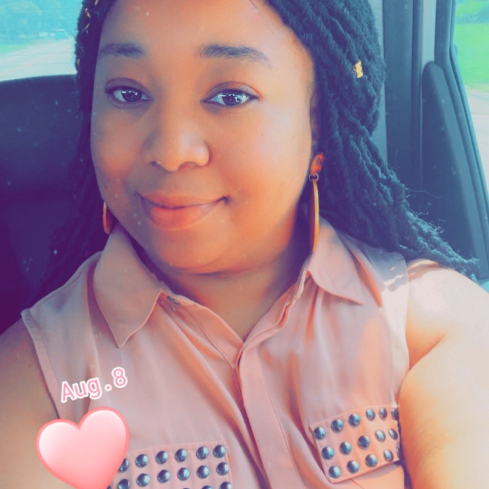 Meet your Posher, Brittany